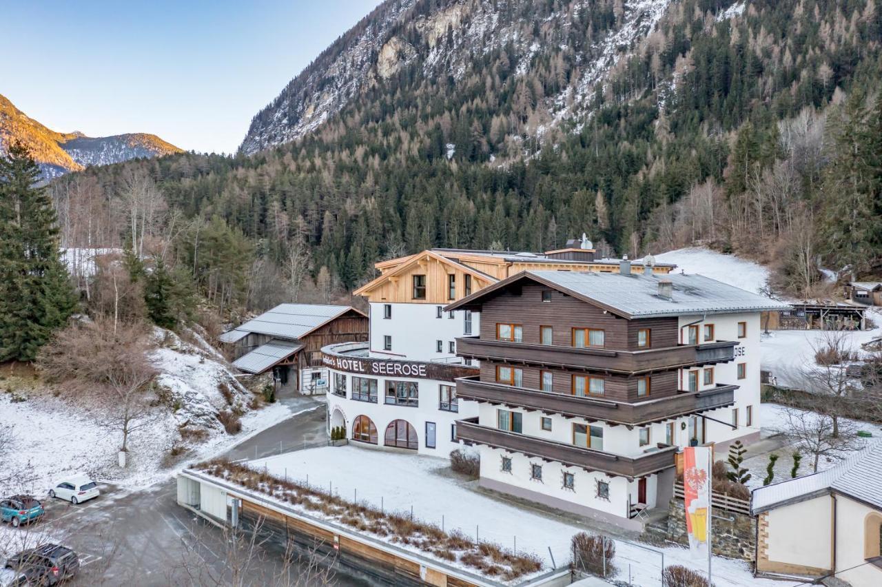 Seehüter's Hotel Seerose Oetz Buitenkant foto